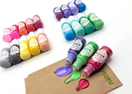 18 Flüssigfarben zum Einfärben von Kunstharz
