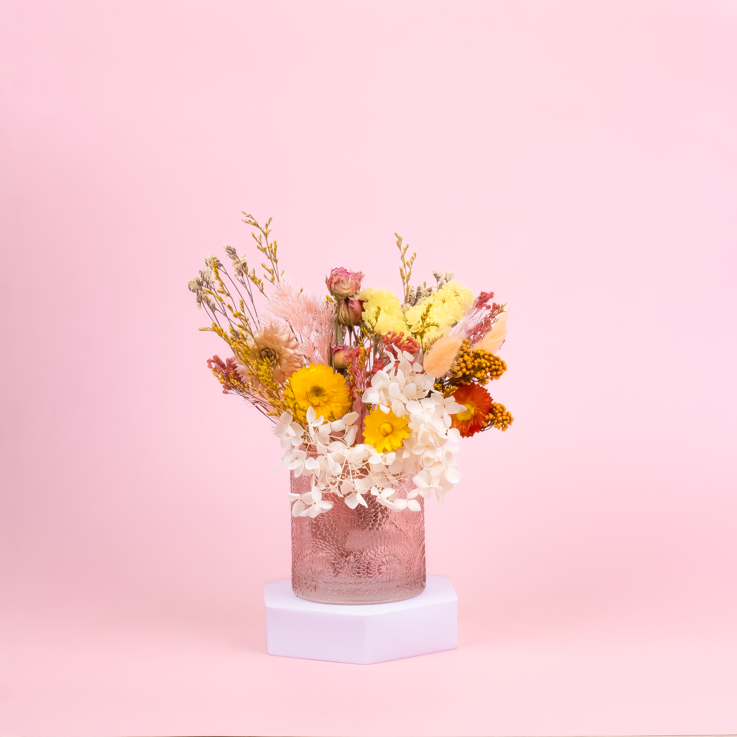 Box mit getrockneten Blumen – Farblich abgestimmter Mix