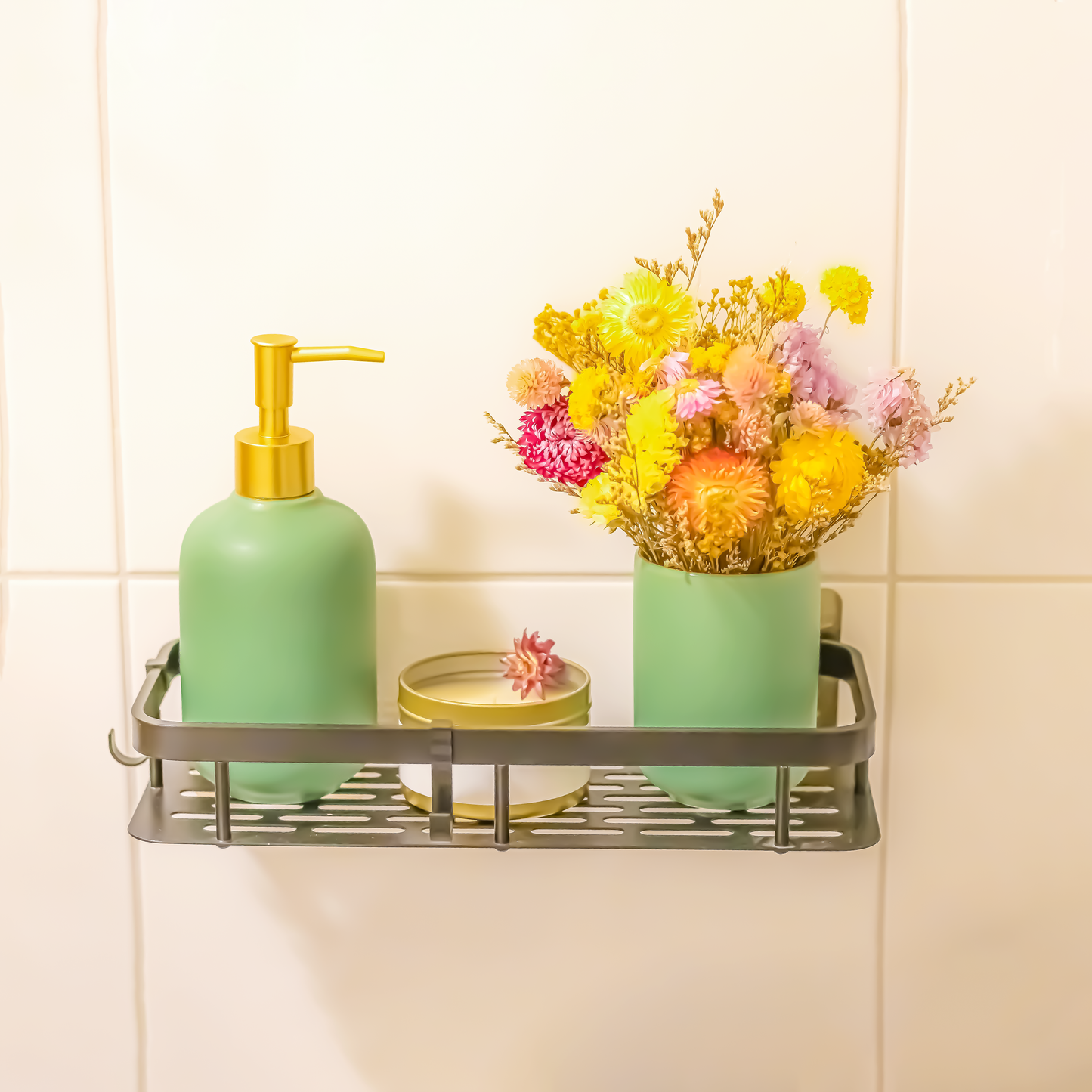 Box mit getrockneten Blumen – Farblich abgestimmter Mix