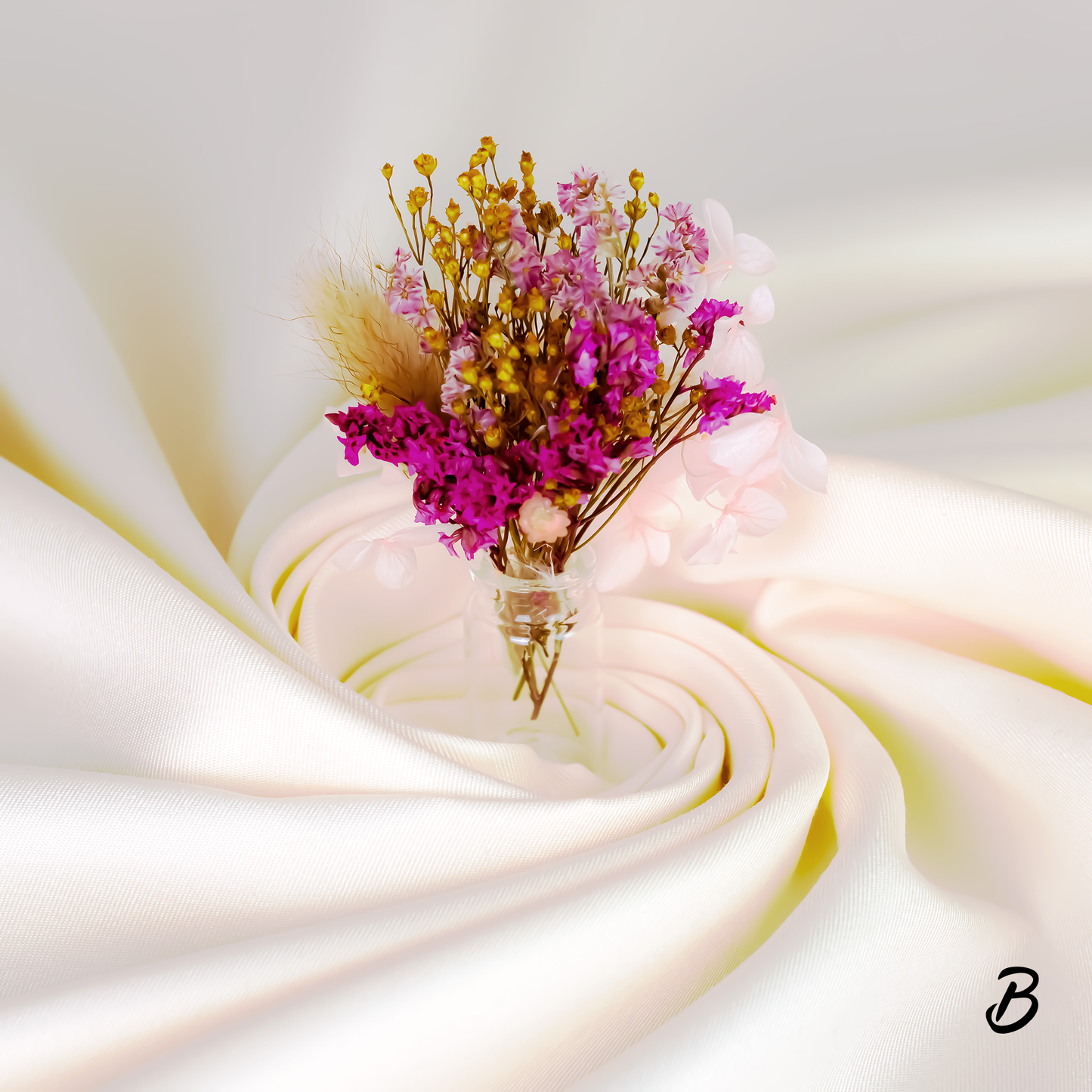 Mini Bouquets mit Vase und Geschenkverpackung