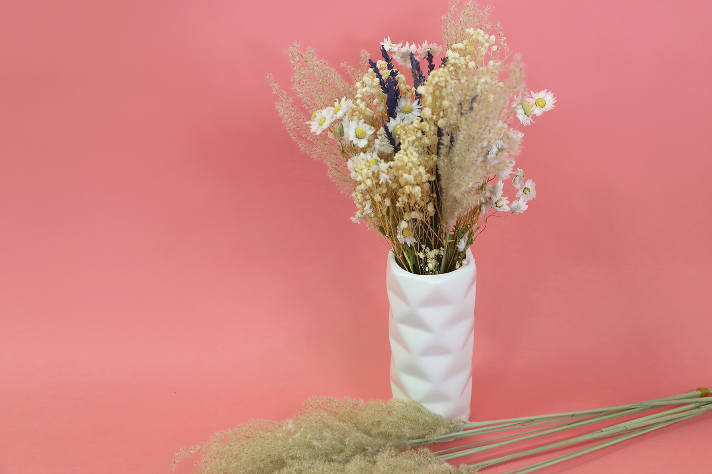 Getrocknter Blumenstrauß "PastelHarmony"